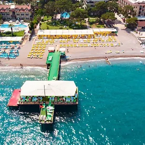 Otel Dosinia Luxury