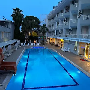 Hotel Vogue Royal 4*