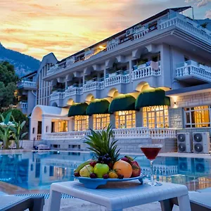Liebeshotel Rose Garden Premium *