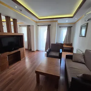 Hotell Dinara 2*