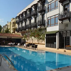 Melissa Moment Aparthotel 2*